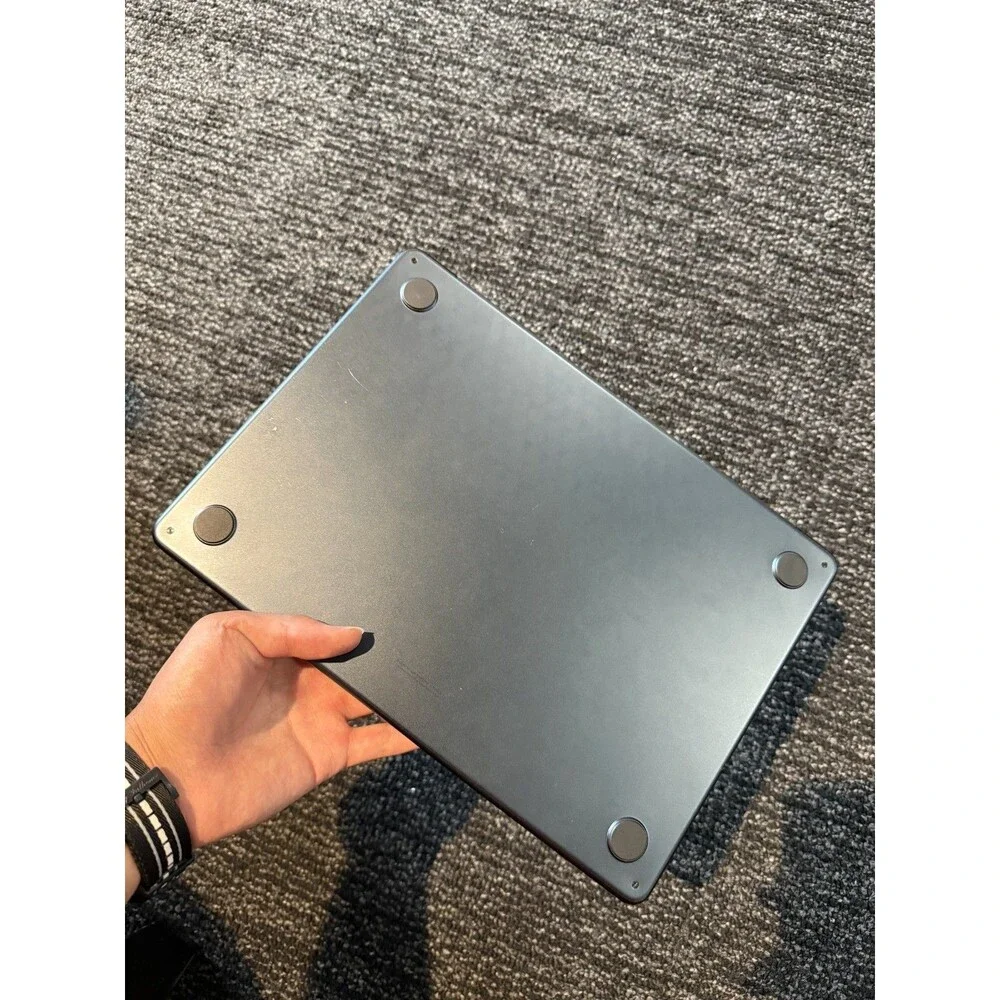 Apple MacBook Air 13
